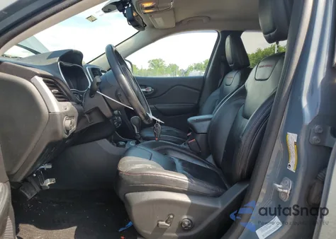 2014 Jeep Cherokee Trailhawk from USA, damaged, VIN 1C4PJMBS8EW156759